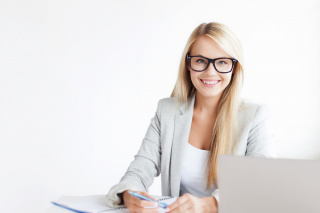 Selbstständige Kosmetikerin Selbstständige Kosmetikerin